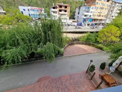 "При братята" - Apartments & Studios
