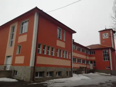 ОУ „Димчо Дебелянов“