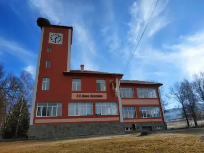ОУ „Димчо Дебелянов“