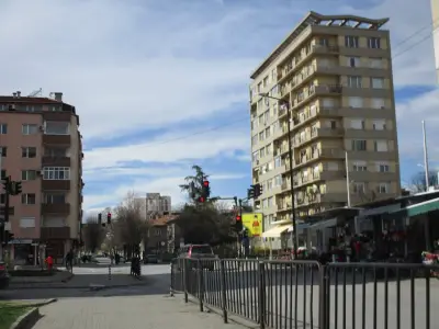 7 СОУ Кузман Шапкарев