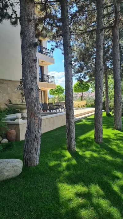 Garden Guest House