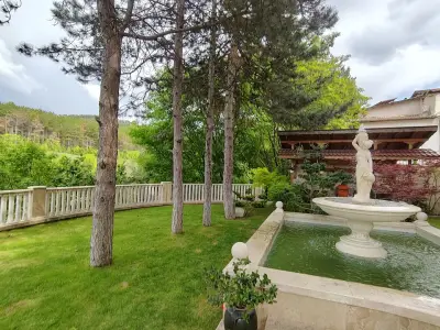 Garden Guest House