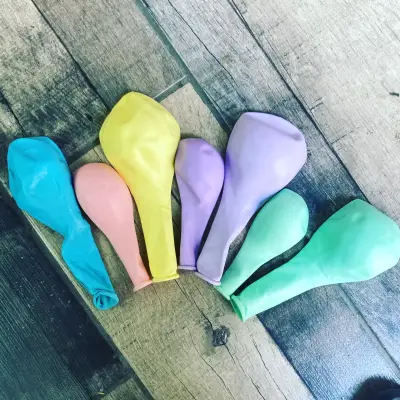 Party accessories Парти аксесоари