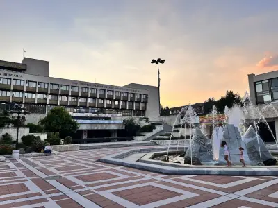 Американски университет в България - главна сграда