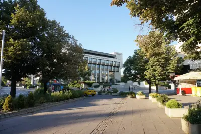 Американски университет в България - главна сграда