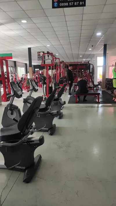 Fitness "Strong"