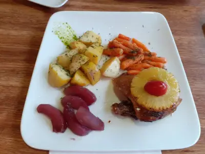Pastis bar&food