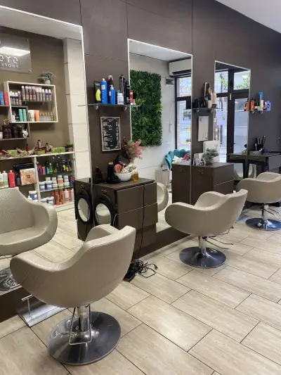 IR Hair And Beauty Studio