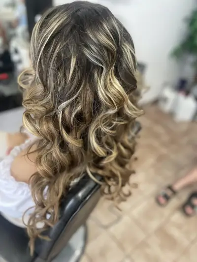 Nevi BEAUTY SALON