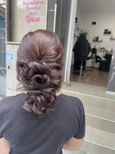 Nevi BEAUTY SALON