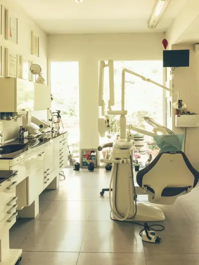 Дентална клиника Сливен - Dental Clinic 32
