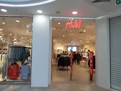 H&M