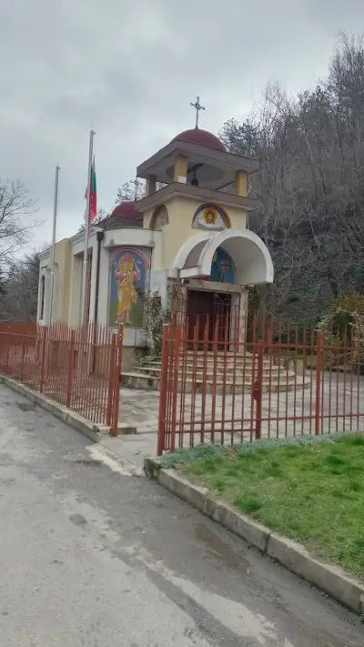 Енорийски храм "Св. Цар Борис-Михаил - Покръстител"