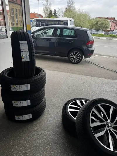 Център гуми Пит Стоп/ Tyres Pit Stop