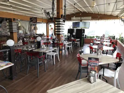 Happy Bar & Grill Sandanski