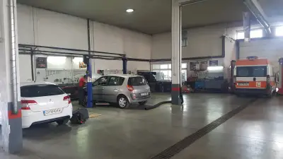 Kia Sliven, Крис Моторс ООД
