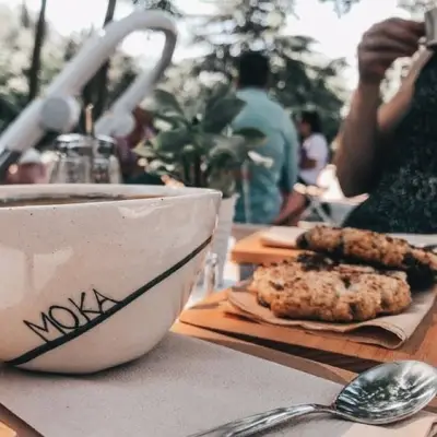 Moka Coffee & Cakes