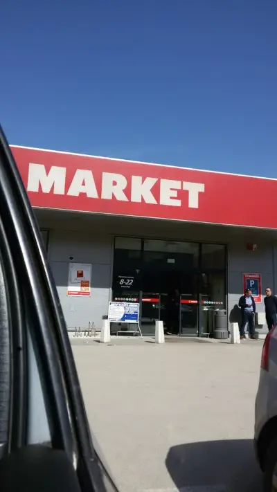 T MARKET