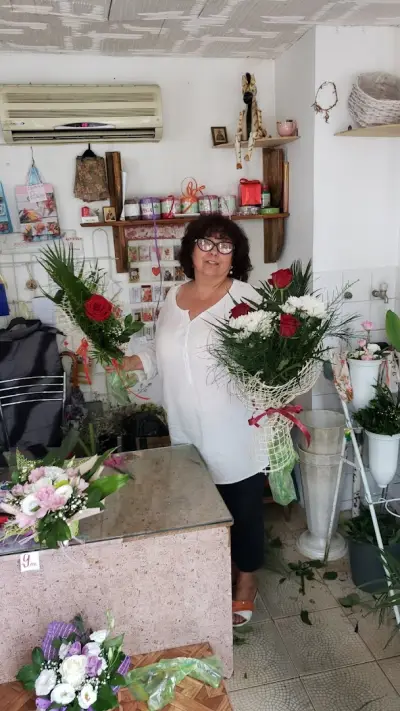 Цветарница Орхидея