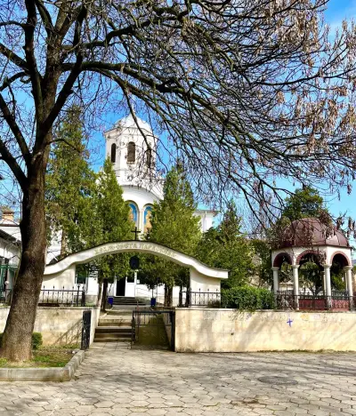 ХРАМ СВЕТА ПАРАСКЕВА
