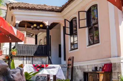Harry Restaurant