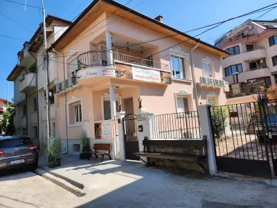 Ema Artistic House