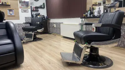 САЛОН ЗА КРАСОТА ТИАРА БАРБЪРС-Tiarra Barber's Luxury