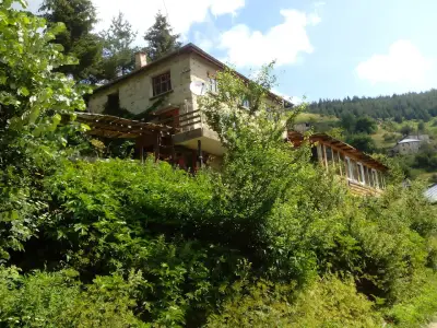 Вила Зора