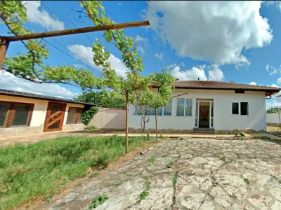 Vista Real Estate