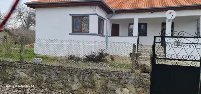 Vista Real Estate