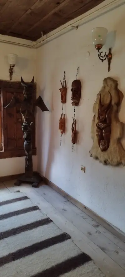 Етнографски музей, Широка лъка