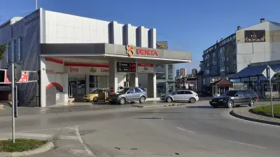 Бензиностанция Бенита