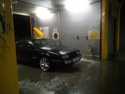 Автомивка Bubbles Bay