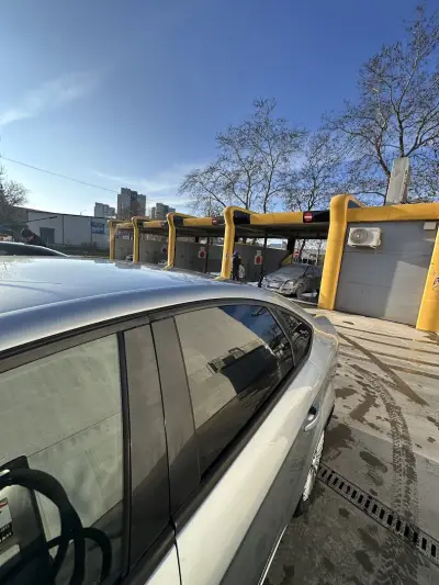 Автомивка Bubbles Bay