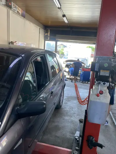 Автосервиз ЖИВЕЛ