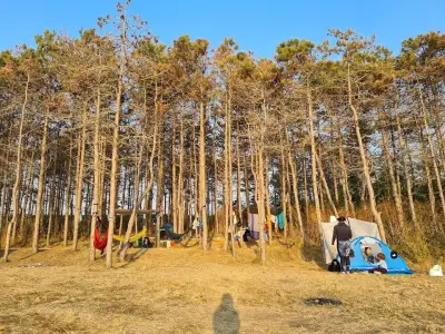 Къмпинг зона „Езерец“
