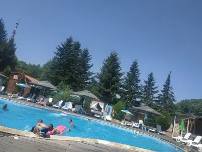 Басейн Хиподрума