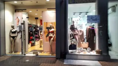 OUTLET 55th