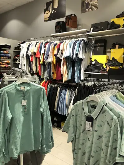 OUTLET 55th