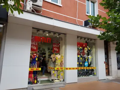 OUTLET 55th
