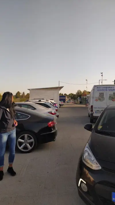 Автомивка и Закусвалня ЕСПРЕС