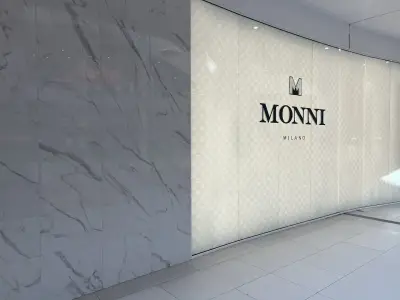 MONNI Plovdiv Plaza Mall