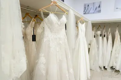 Alfa Brides - булчински рокли Варна