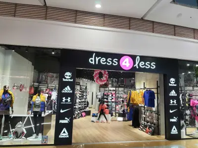 Dress4less Варна Делта Планет Мол