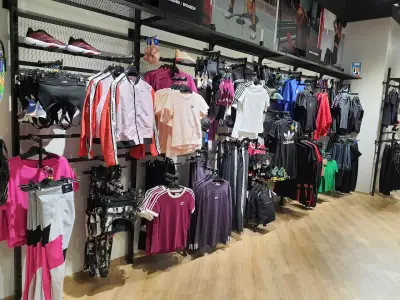 Dress4less Варна Делта Планет Мол