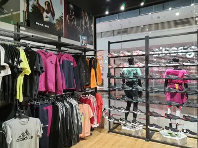 Dress4less Варна Делта Планет Мол