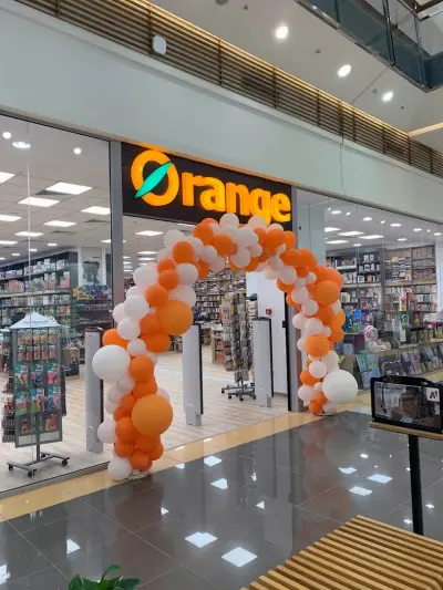 Orange - Delta Planet Mall