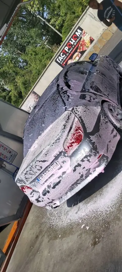 Автомивка на самообслужване