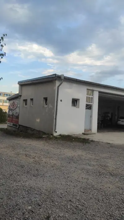 Автосервиз „Бате Рафи“