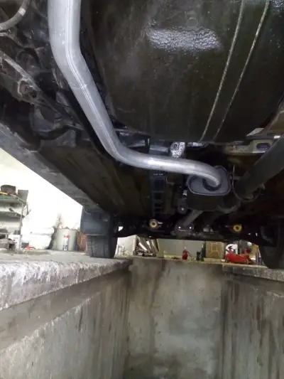 Автосервиз ауспуси и стъкла
